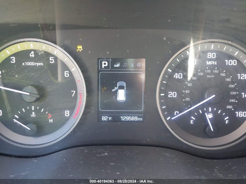 2017 HYUNDAI TUCSON SE - KM8J33A45HU264555