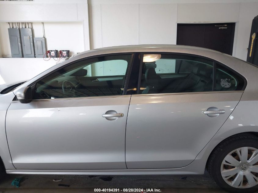 2013 Volkswagen Jetta 2.5L Se VIN: 3VWDX7AJ6DM257600 Lot: 40194391