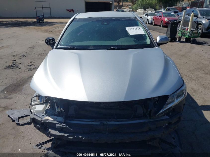 4T1B11HK7JU520297 2018 Toyota Camry Se