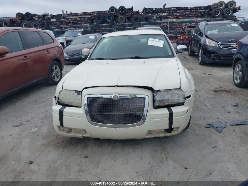 2008 Chrysler 300 Lx VIN: 2C3LA43RX8H157946 Lot: 40194532