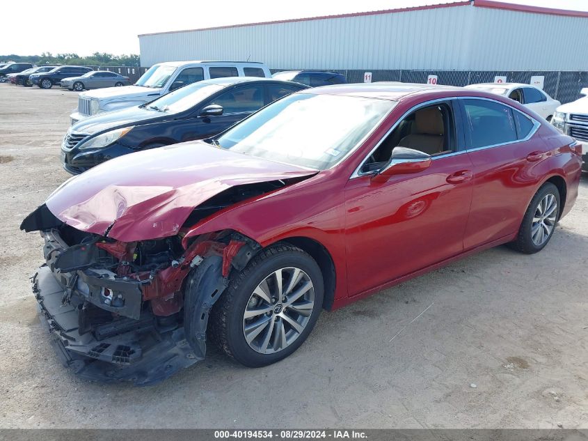 58ADZ1B15LU054396 2020 LEXUS ES - Image 2