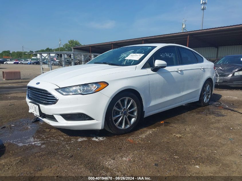 3FA6P0G79HR392051 2017 FORD FUSION - Image 2