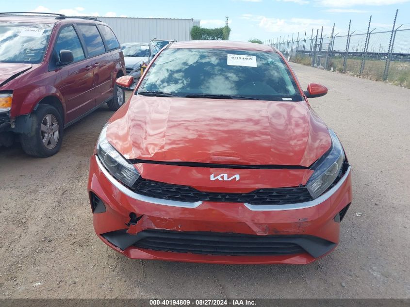 2024 Kia Forte Lxs VIN: 3KPF24AD0RE704300 Lot: 40194809