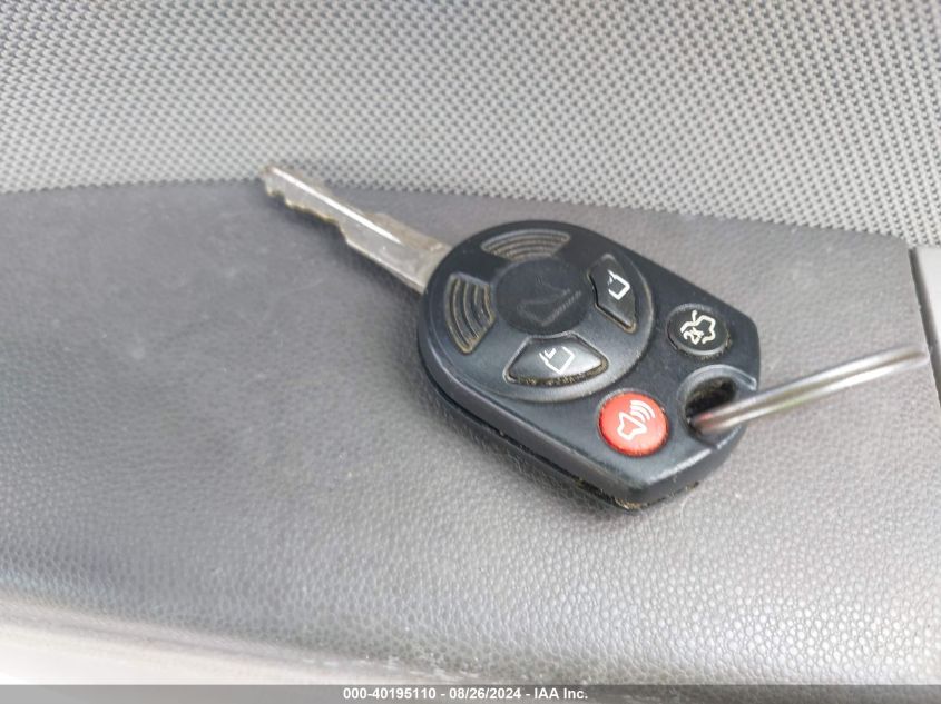 2010 Ford Escape Xlt VIN: 1FMCU9DG2AKC35160 Lot: 40195110