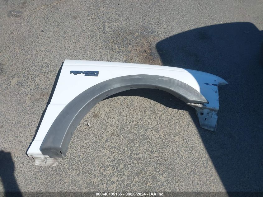 2002 Ford Ranger Edge/Xlt VIN: 1FTZR45E32PB09717 Lot: 40195165