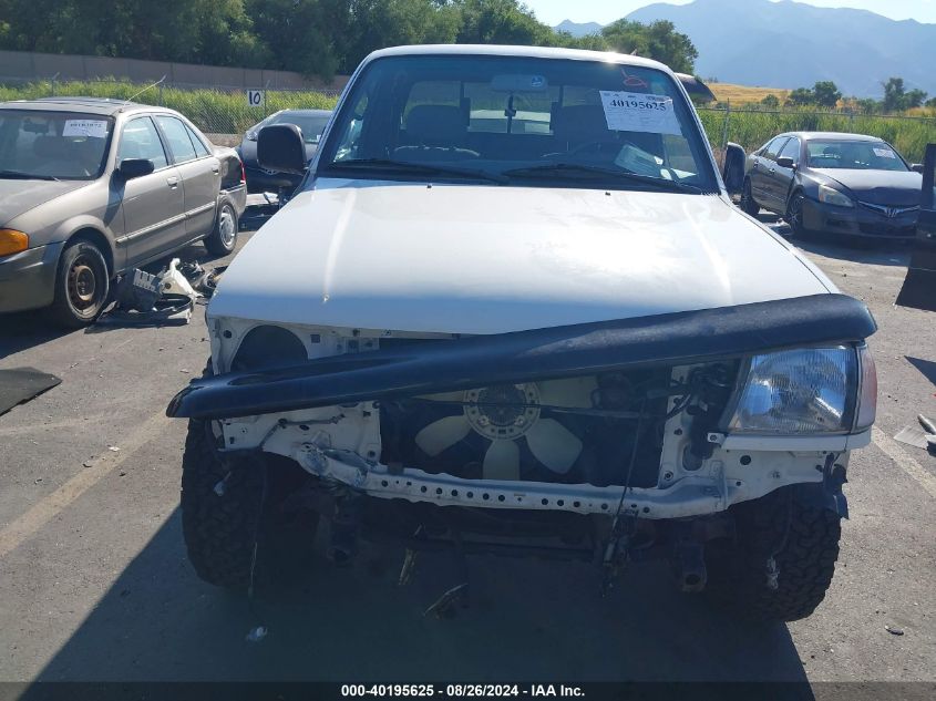 2000 Toyota Tacoma Base V6 VIN: 5TEWN72N6YZ708360 Lot: 40195625