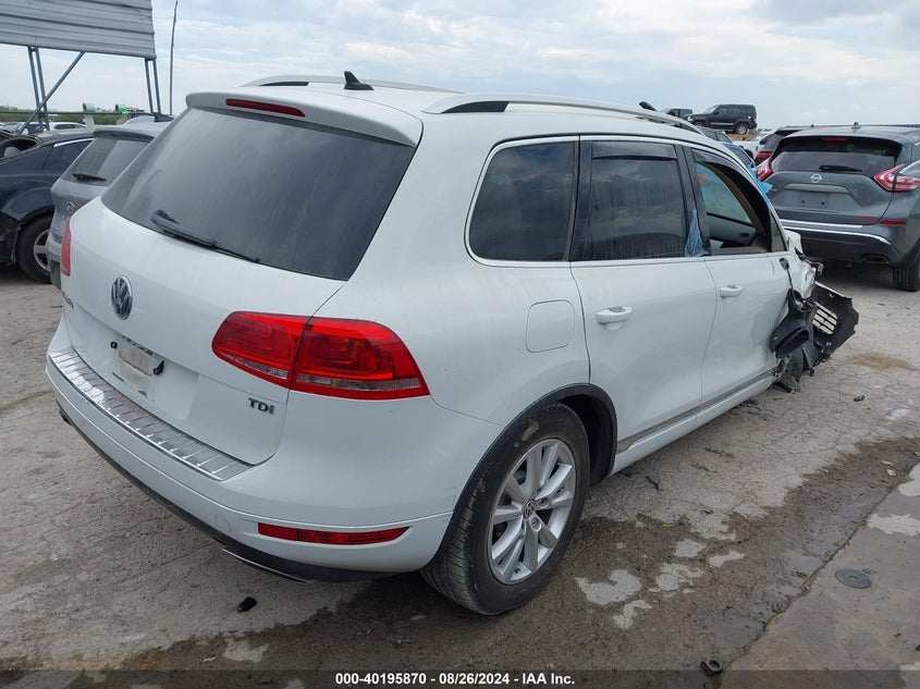 2013 VOLKSWAGEN TOUAREG TDI SPORT - WVGEP9BP8DD003027