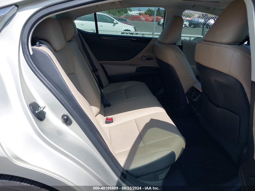 VIN 58ADA1C16MU001925 2021 LEXUS ES 300H