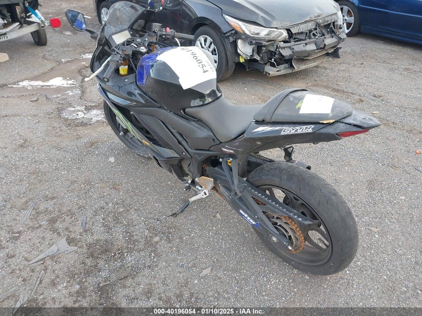 VIN MH3RH18Y0LK002857 2020 YAMAHA YZFR3 A