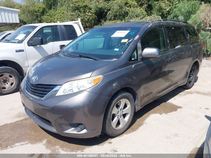 5TDKK3DC4CS220851 2012 Toyota Sienna Le V6 8 Passenger