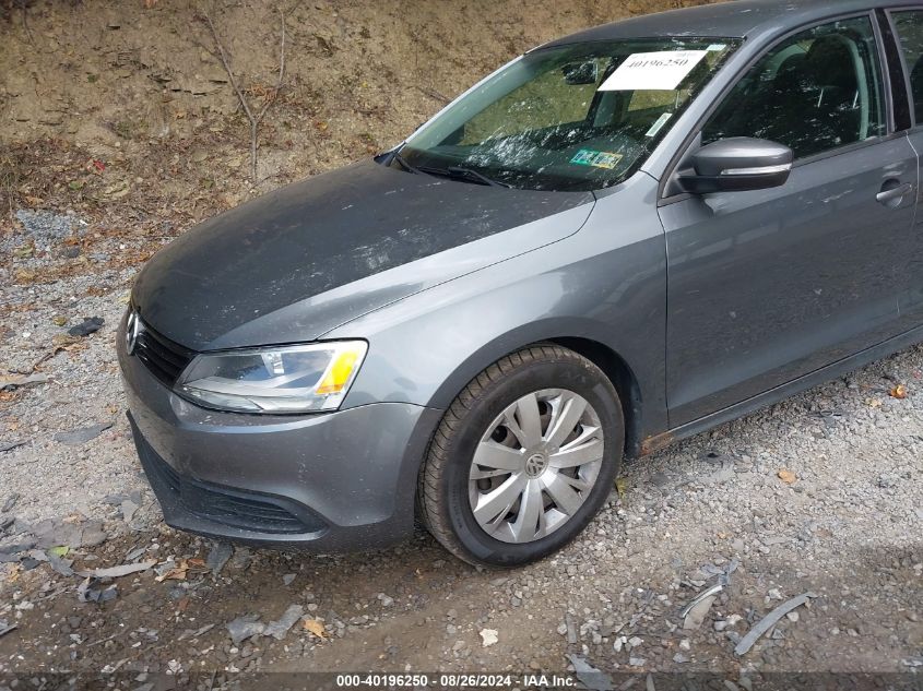 3VWDZ7AJ9BM050982 2011 Volkswagen Jetta 2.5L Se