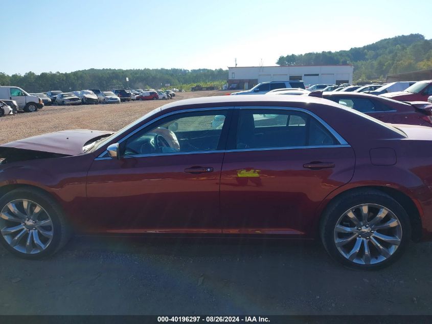 2C3CCAAG4KH612405 2019 Chrysler 300 Touring