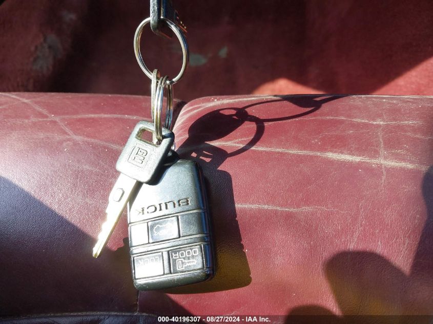 1996 Buick Roadmaster Limited VIN: 1G4BT52P0TR416858 Lot: 40196307