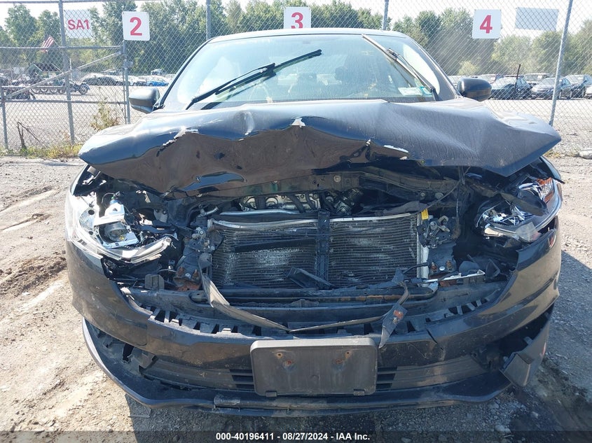 VIN 3FA6P0HD8JR283137 2018 FORD FUSION SE