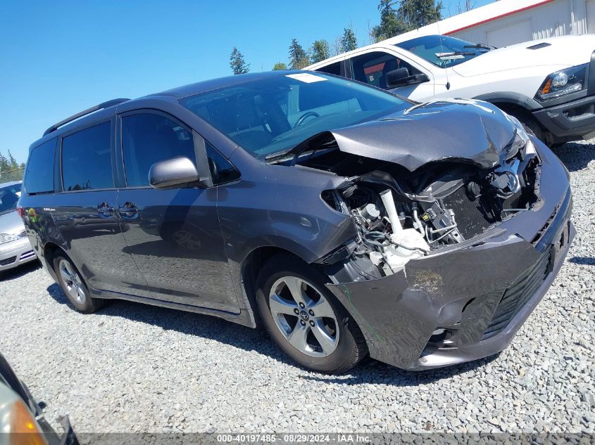 2018 Toyota Sienna Le 8 Passenger VIN: 5TDKZ3DC6JS946140 Lot: 40197485