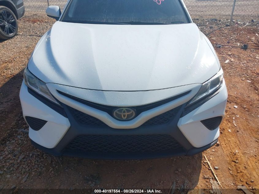 2018 TOYOTA CAMRY SE - 4T1B11HK8JU558895