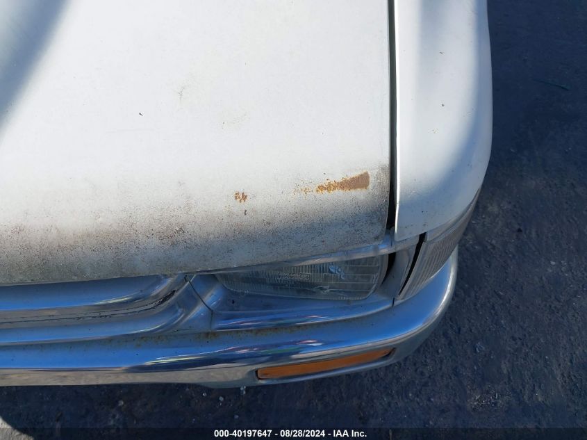 1989 Toyota Pickup 1/2 Ton Ex Lng Whlbse Dlx VIN: JT4RN93P8K0009778 Lot: 40197647