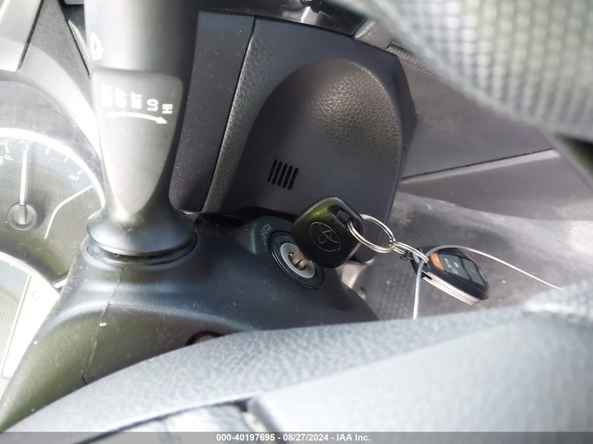 2014 Toyota Corolla L VIN: 5YFBURHE6EP120206 Lot: 40197695