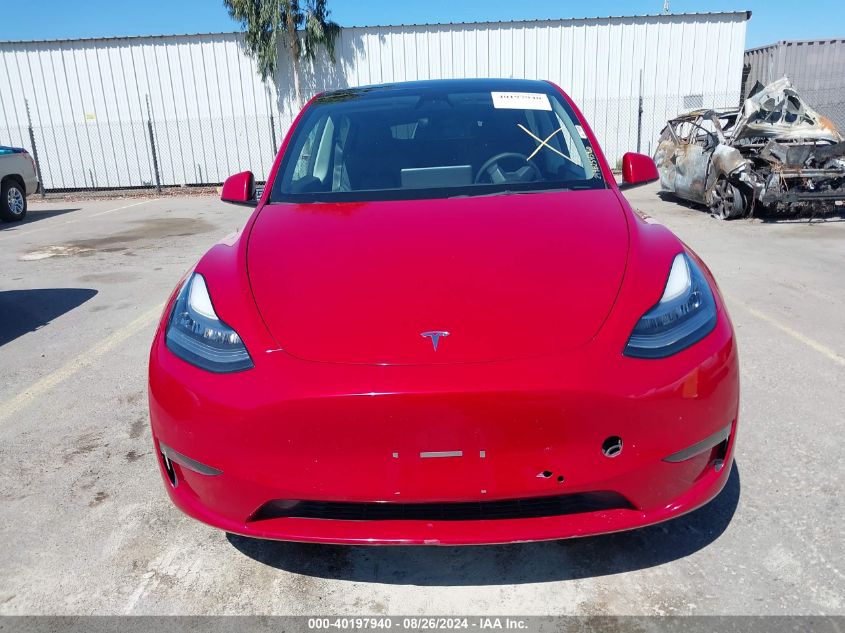 2022 Tesla Model Y Long Range Dual Motor All-Wheel Drive VIN: 7SAYGDEE9NF386813 Lot: 40197940