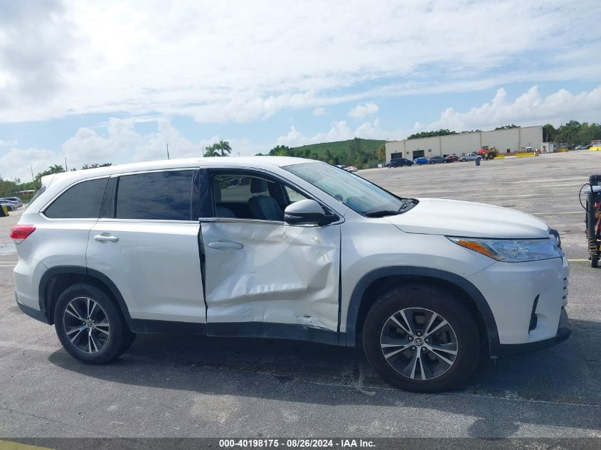 2019 Toyota Highlander Le VIN: 5TDZARFH3KS061056 Lot: 40198175