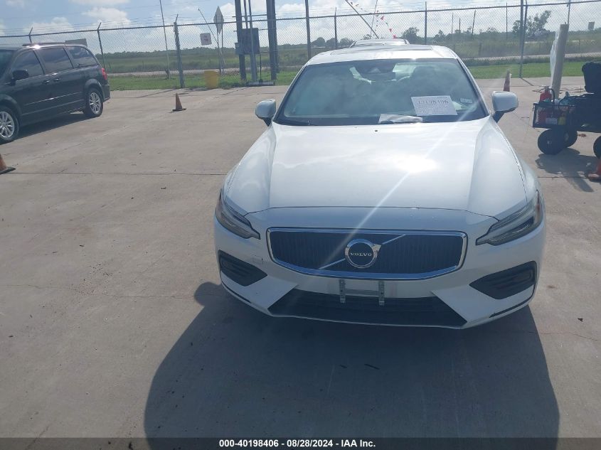 2020 Volvo S60 T5 Momentum VIN: 7JR102FK1LG037158 Lot: 40198406