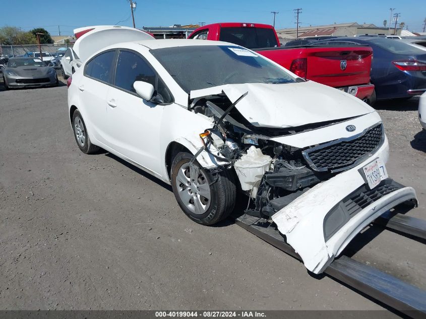 3KPFK4A74HE049275 2017 KIA FORTE - Image 1