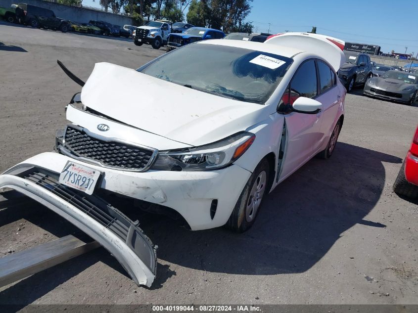 3KPFK4A74HE049275 2017 KIA FORTE - Image 2