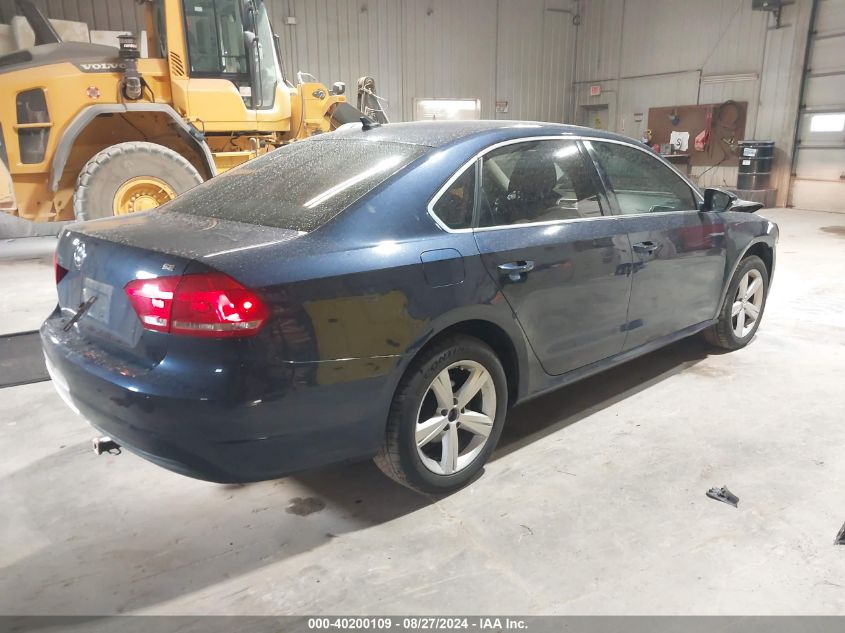 1VWBH7A3XCC097906 2012 Volkswagen Passat Se