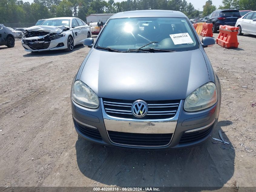 2009 Volkswagen Jetta Se/Sel VIN: 3VWRM71K29M049941 Lot: 40200318