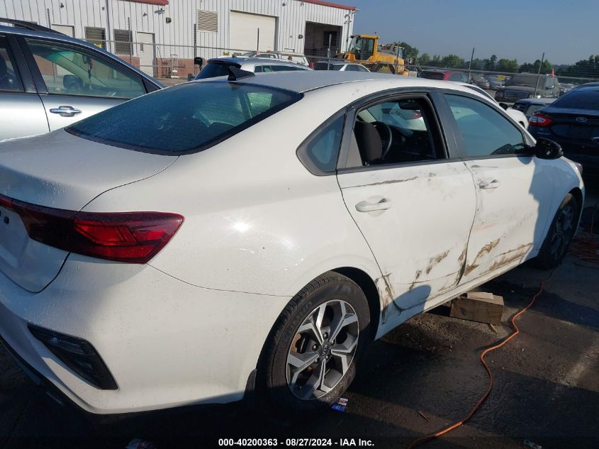 2019 Kia Forte Lxs VIN: 3KPF24AD2KE127131 Lot: 40200363