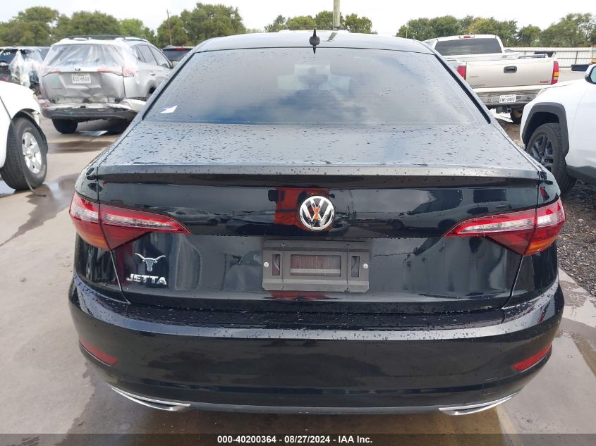 2019 Volkswagen Jetta 1.4T R-Line/1.4T S/1.4T Se VIN: 3VWCB7BU2KM236632 Lot: 40200364