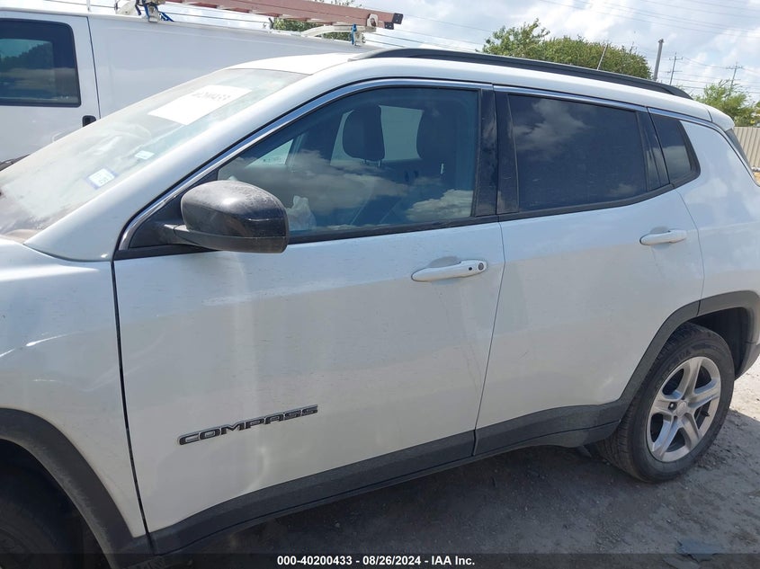 2024 Jeep Compass Latitude 4X4 VIN: 3C4NJDBN5RT604324 Lot: 40200433