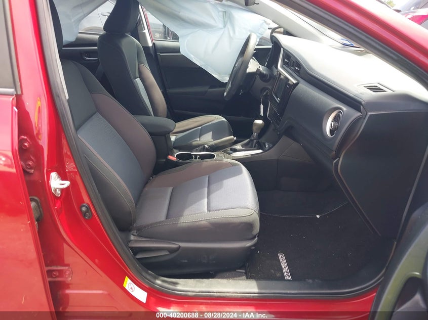 2017 TOYOTA COROLLA LE - 5YFBURHE9HP657513