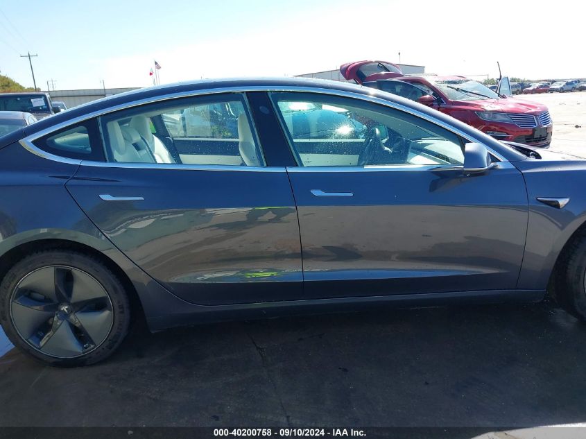 2018 Tesla Model 3 Long Range/Mid Range VIN: 5YJ3E1EA0JF166723 Lot: 40200758