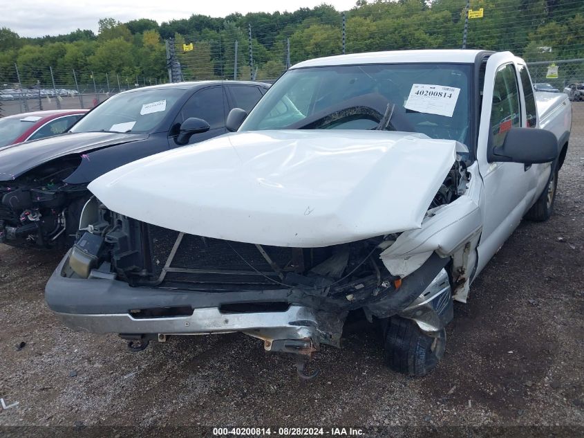 2007 Chevrolet Silverado C1500 Classic VIN: 1GCEC19XX7Z140940 Lot: 40200814