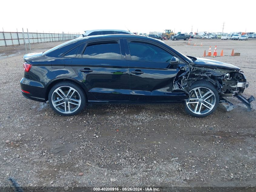 2018 Audi A3 2.0T Premium VIN: WAUAUGFF2J1034592 Lot: 40200916