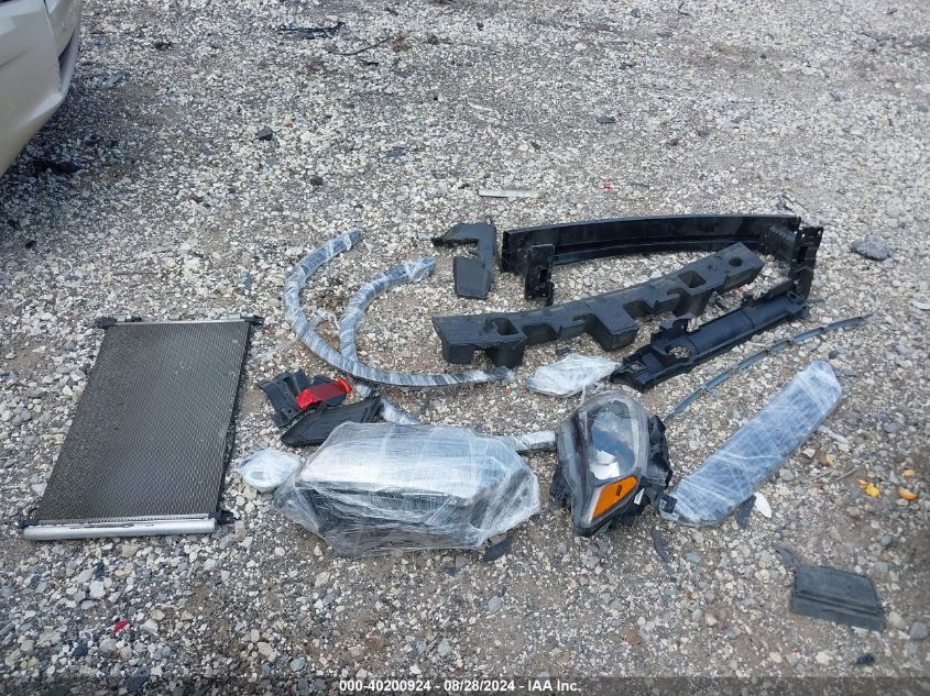 2016 NISSAN ROGUE S - JN8AT2MT5GW028657