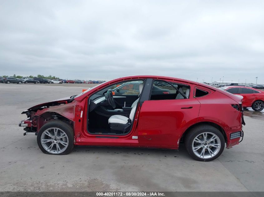 2024 Tesla Model Y Long Range Dual Motor All-Wheel Drive VIN: 7SAYGDEE6RA260377 Lot: 40201172