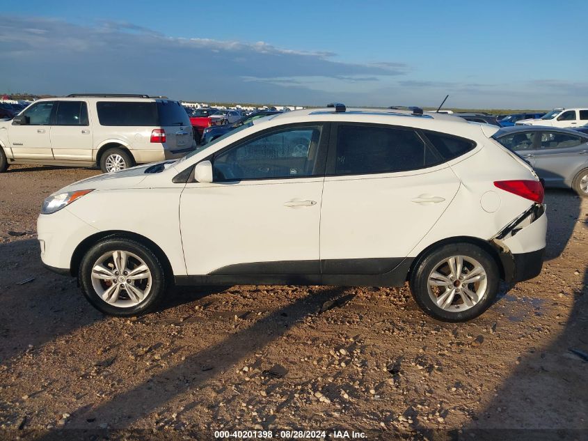 KM8JU3AC2BU230374 2011 Hyundai Tucson Gls