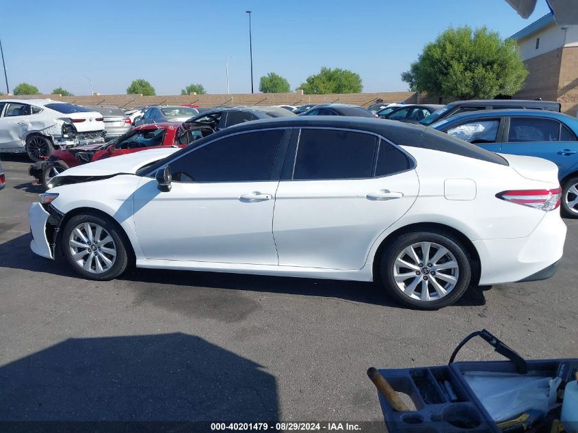 2019 Toyota Camry Le VIN: 4T1B11HK3KU727688 Lot: 40201479