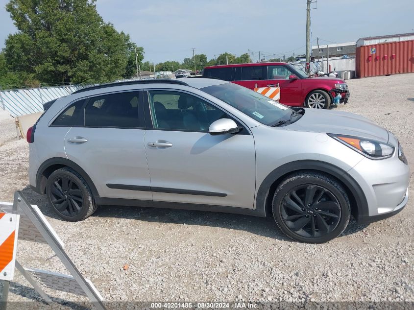 2019 Kia Niro S Touring VIN: KNDCC3LC6K5257620 Lot: 40201485