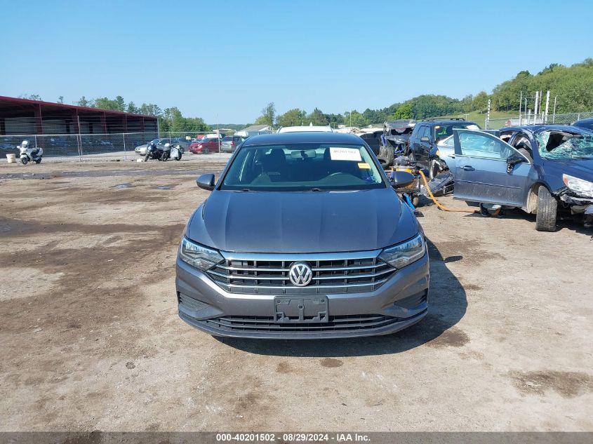 2019 Volkswagen Jetta 1.4T R-Line/1.4T S/1.4T Se VIN: 3VWC57BU0KM088570 Lot: 40201502