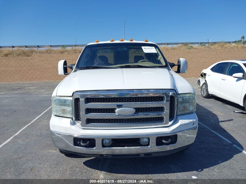 2005 Ford F-350 Lariat/Xl/Xlt VIN: 1FTWW32PX5EA81961 Lot: 40201619