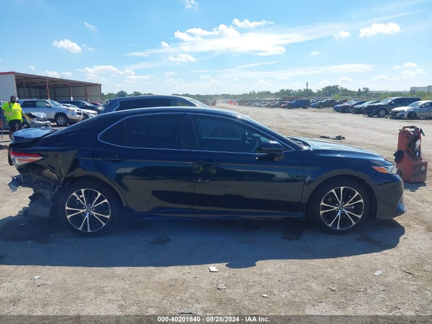 2018 Toyota Camry Se VIN: 4T1B11HK6JU557986 Lot: 40201840