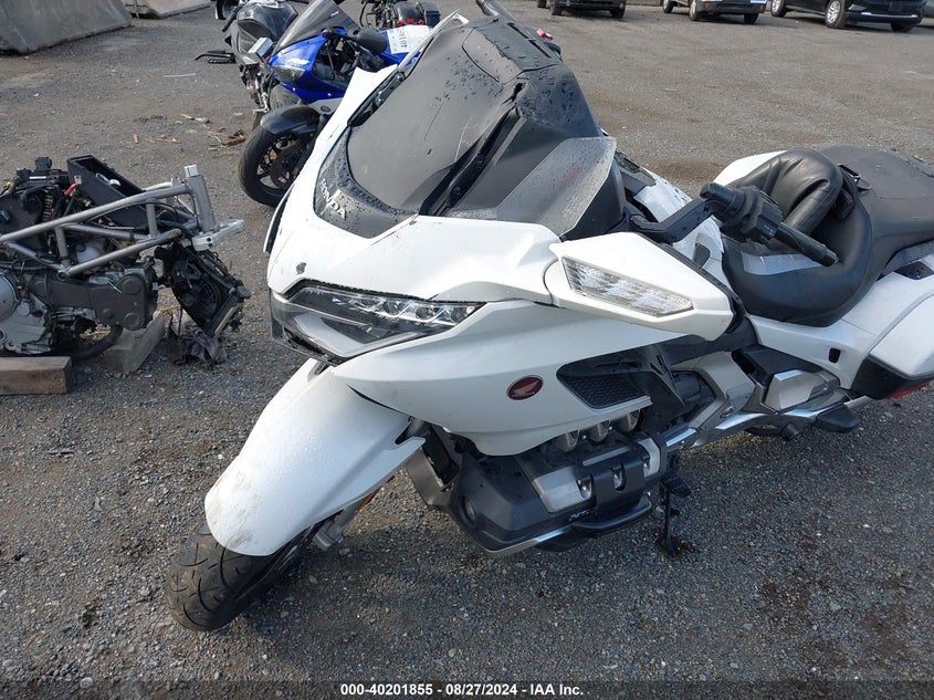 VIN JH2SC7959JK002396 2018 HONDA GL1800 D
