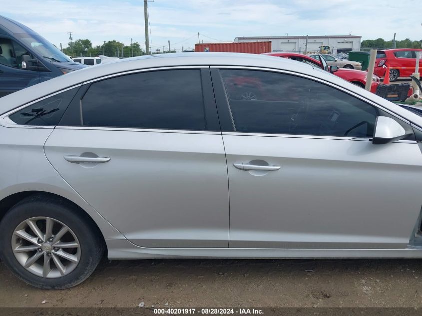 5NPE24AF9KH767460 2019 Hyundai Sonata Se