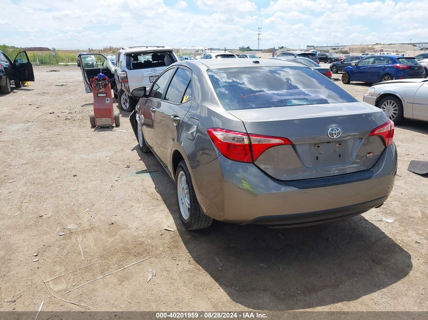 2017 TOYOTA COROLLA LE - 5YFBURHE1HP574688