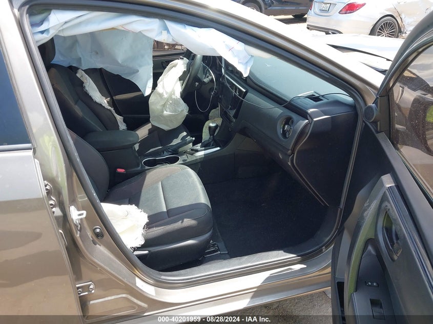2017 TOYOTA COROLLA LE - 5YFBURHE1HP574688