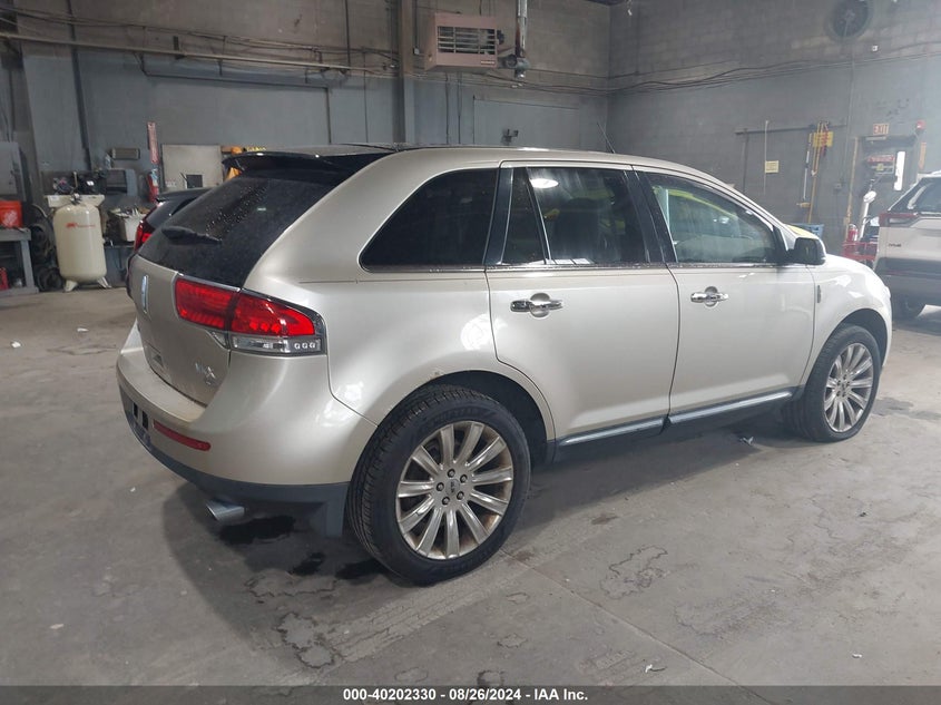 2011 LINCOLN MKX VIN: 2LMDJ8JK0BBJ31721