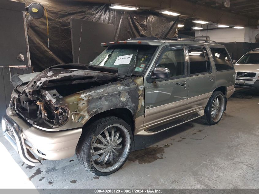 2000 Mercury Mountaineer VIN: 4M2DU86P3YUJ23069 Lot: 40203129